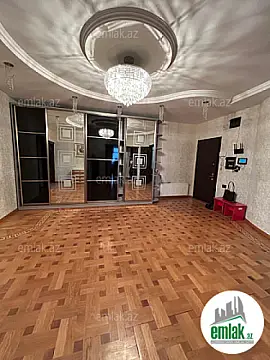 Satılır 4 otaqlı yeni tikili 220 m²