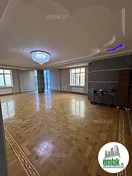 Satılır 4 otaqlı yeni tikili 220 m²