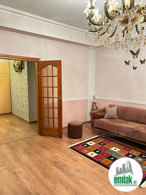 Satılır 2 otaqlı yeni tikili 96 m²