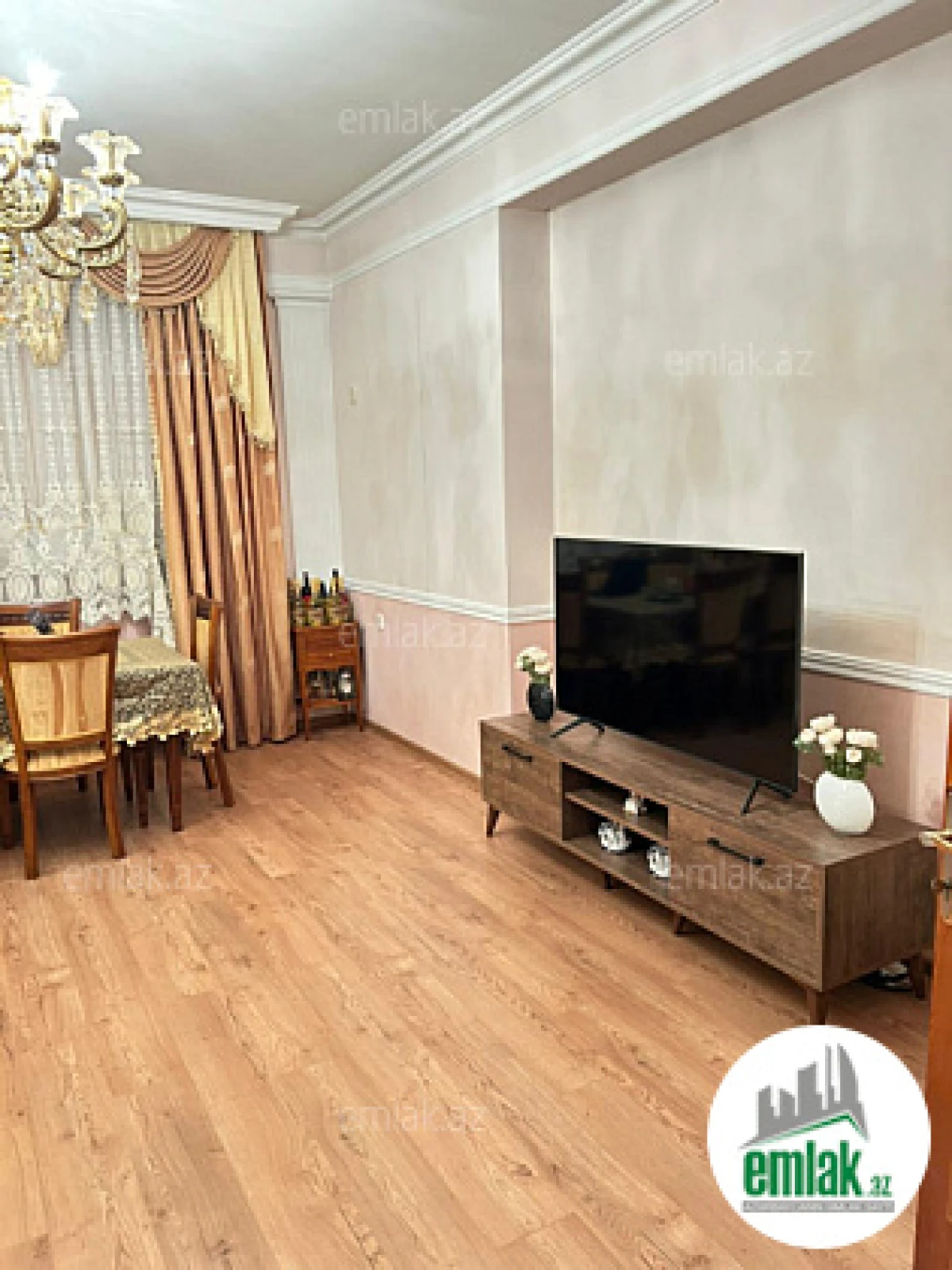 Satılır 2 otaqlı yeni tikili 96 m²