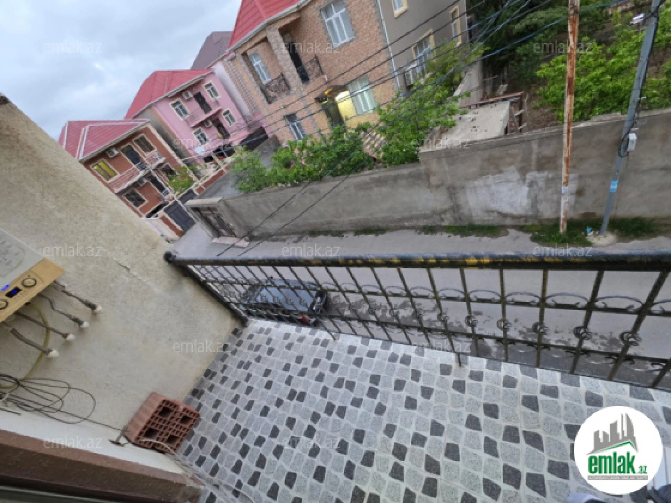 Satılır 3 otaqlı yeni tikili 80 m²