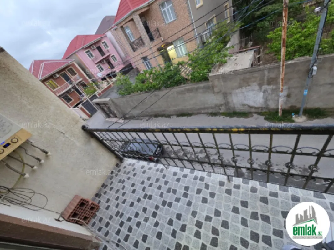 Satılır 3 otaqlı yeni tikili 80 m²