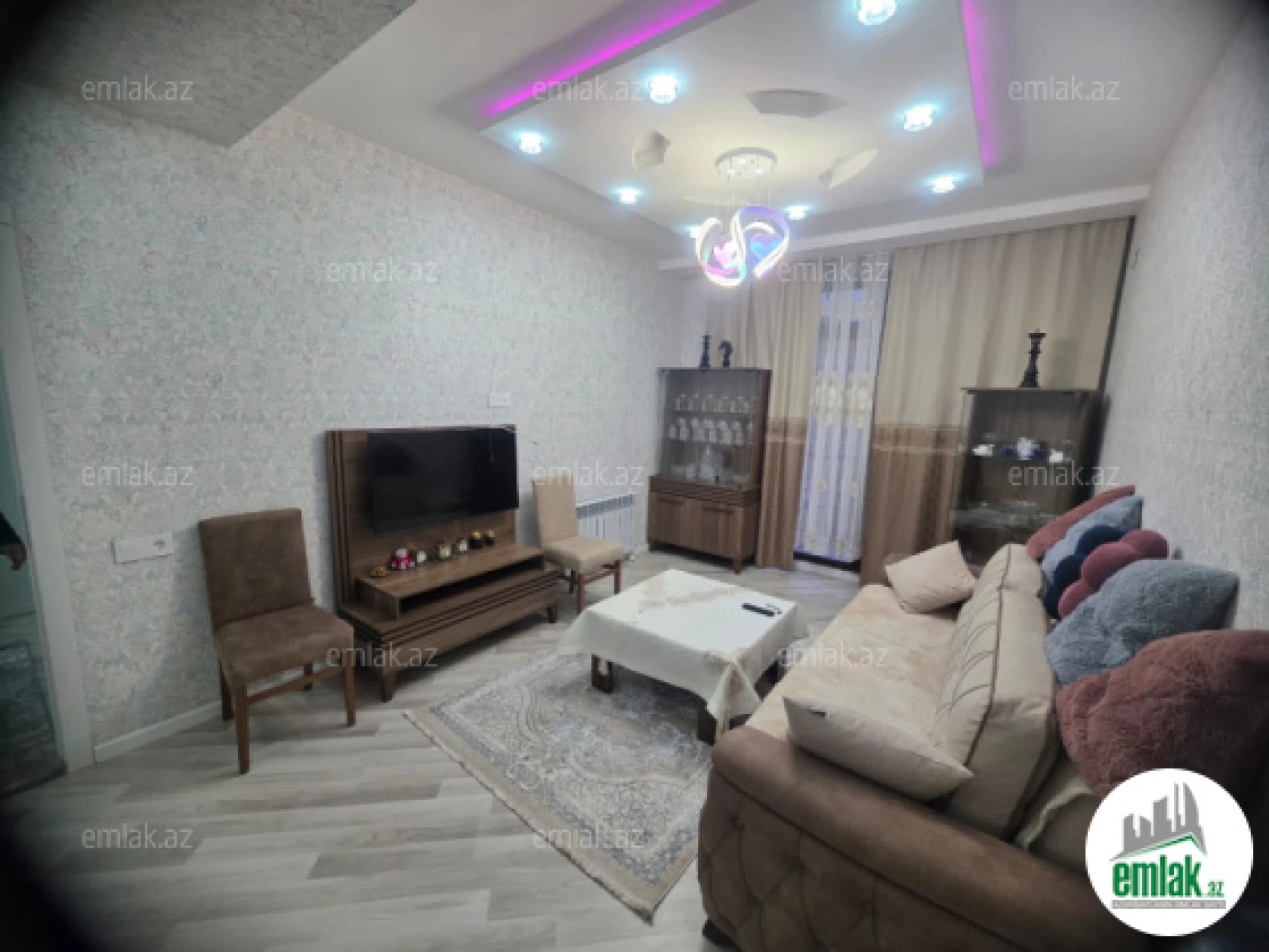 Satılır 3 otaqlı yeni tikili 80 m²