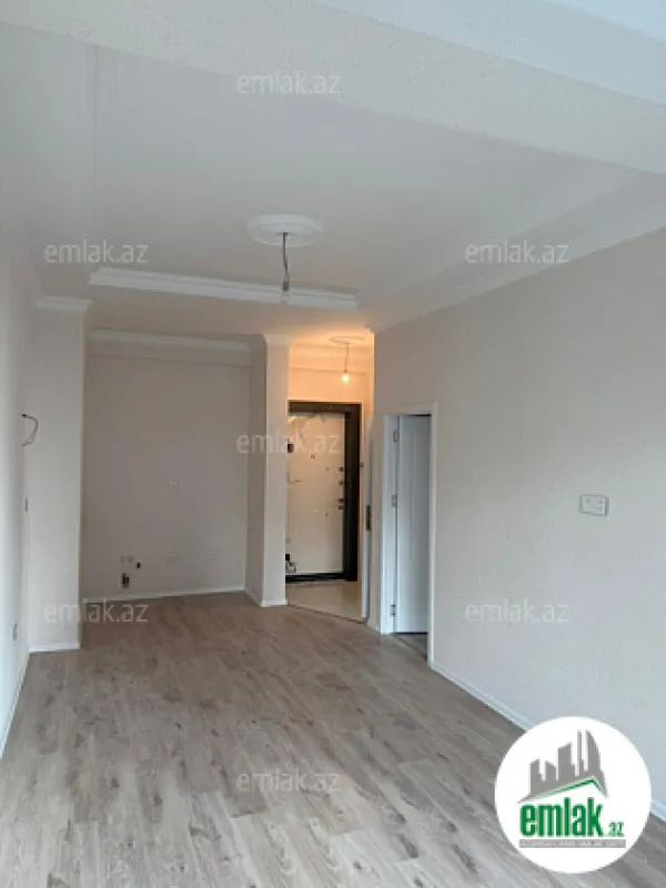 Satılır 2 otaqlı yeni tikili 72 m²