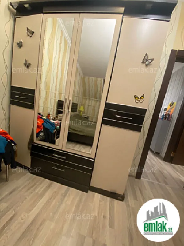 Satılır 2 otaqlı yeni tikili 80 m²