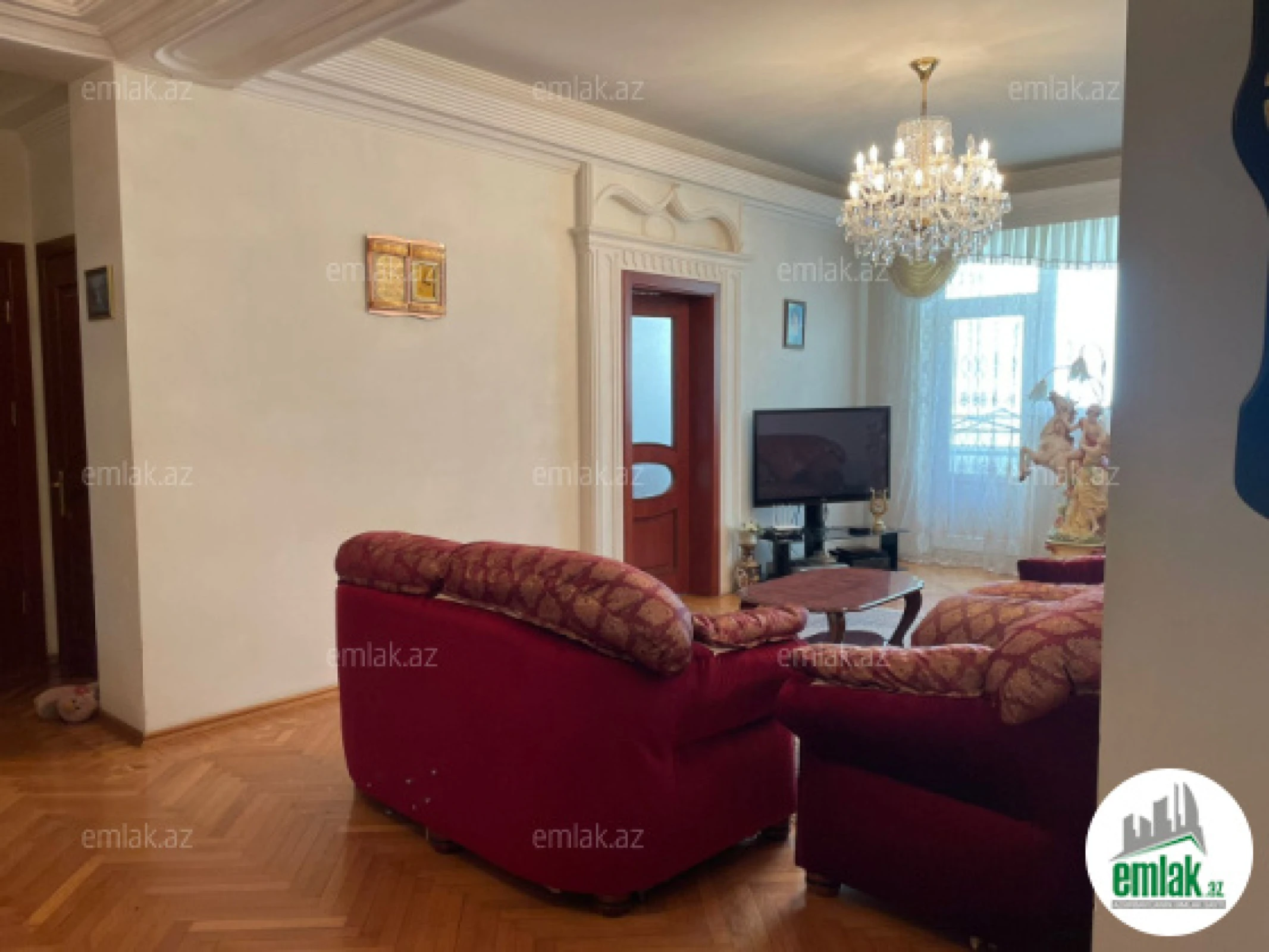 Satılır 4 otaqlı yeni tikili 160 m²