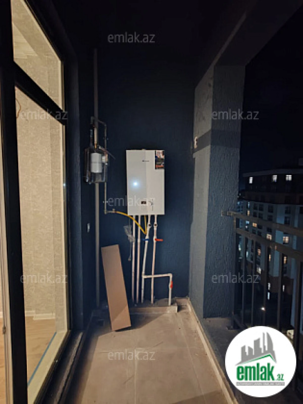 Satılır 2 otaqlı yeni tikili 72 m²