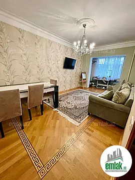 Satılır 3 otaqlı köhnə tikili 90 m²