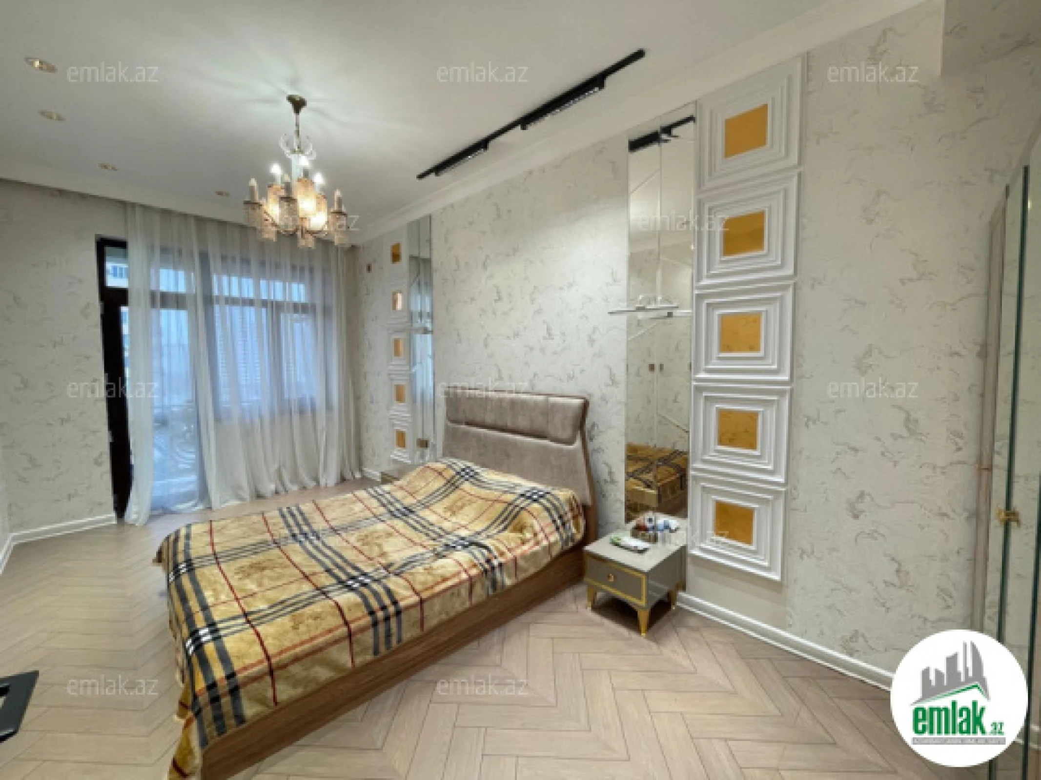 Satılır 3 otaqlı yeni tikili 80 m²