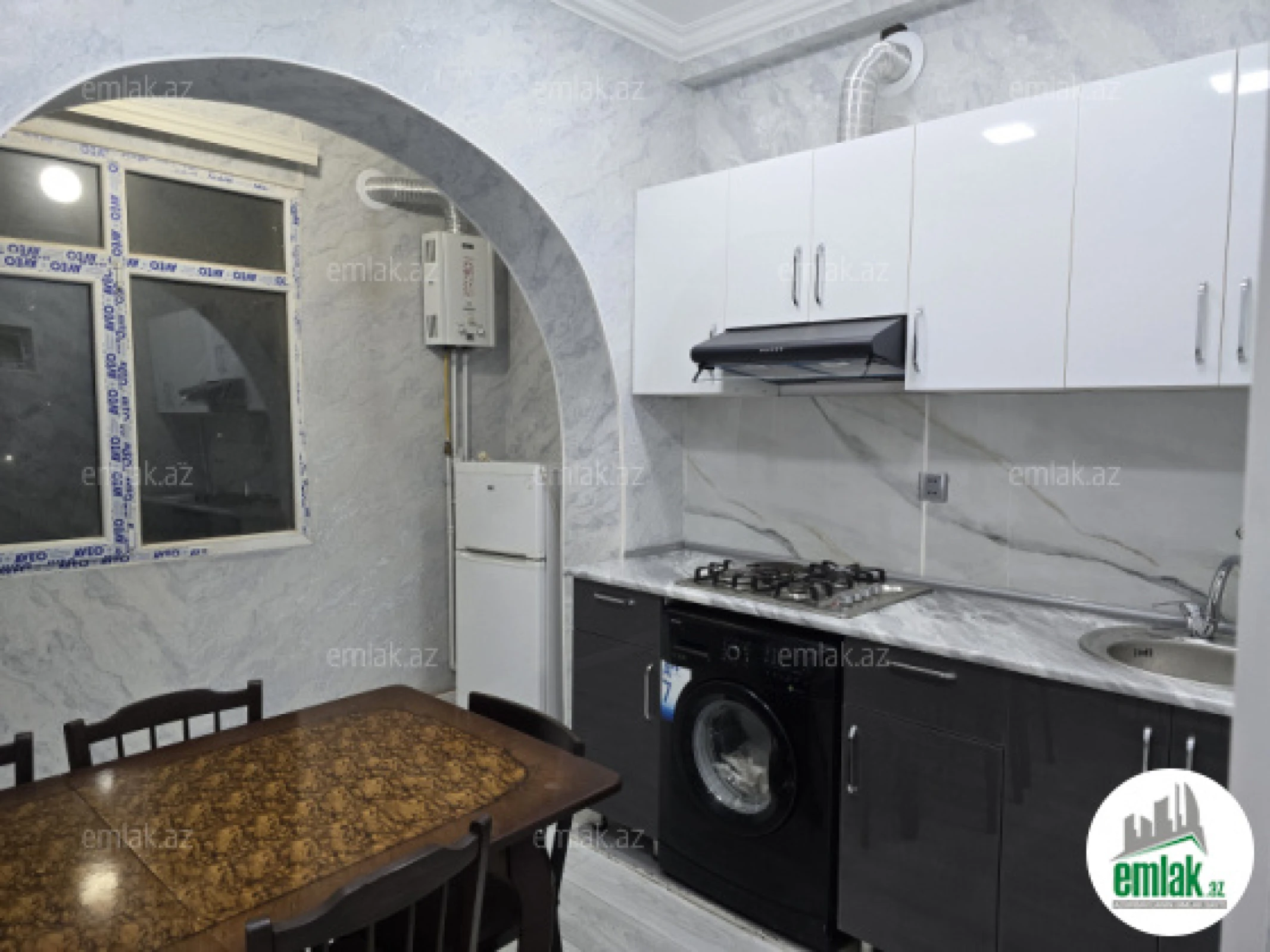 Satılır 3 otaqlı köhnə tikili 65 m²
