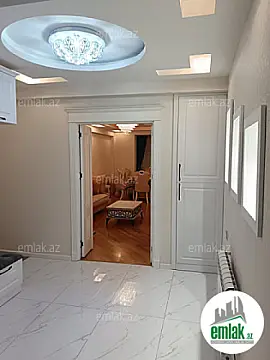 Satılır 3 otaqlı yeni tikili 100 m²