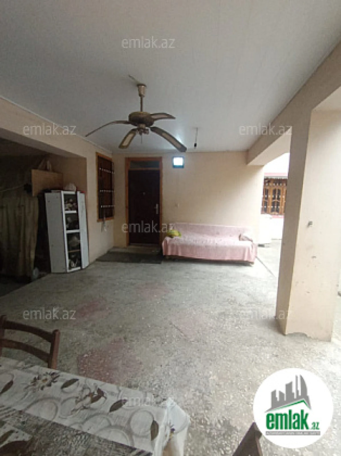 Satılır 6 otaqlı həyət evi 192 m²