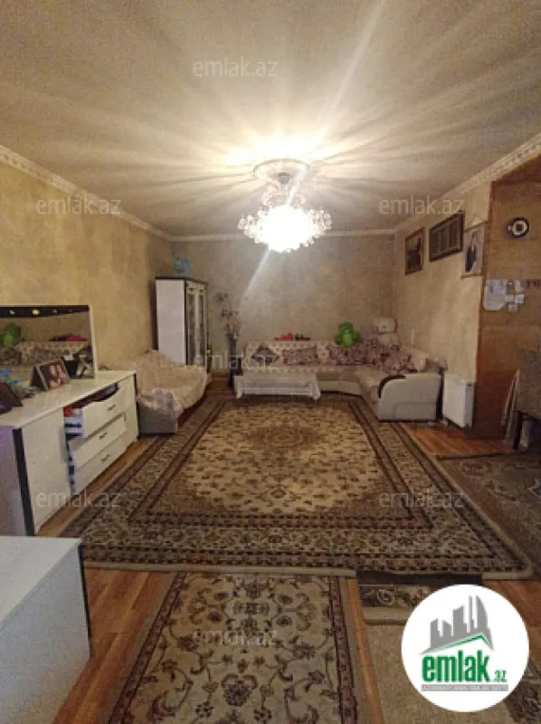 Satılır 6 otaqlı həyət evi 192 m²
