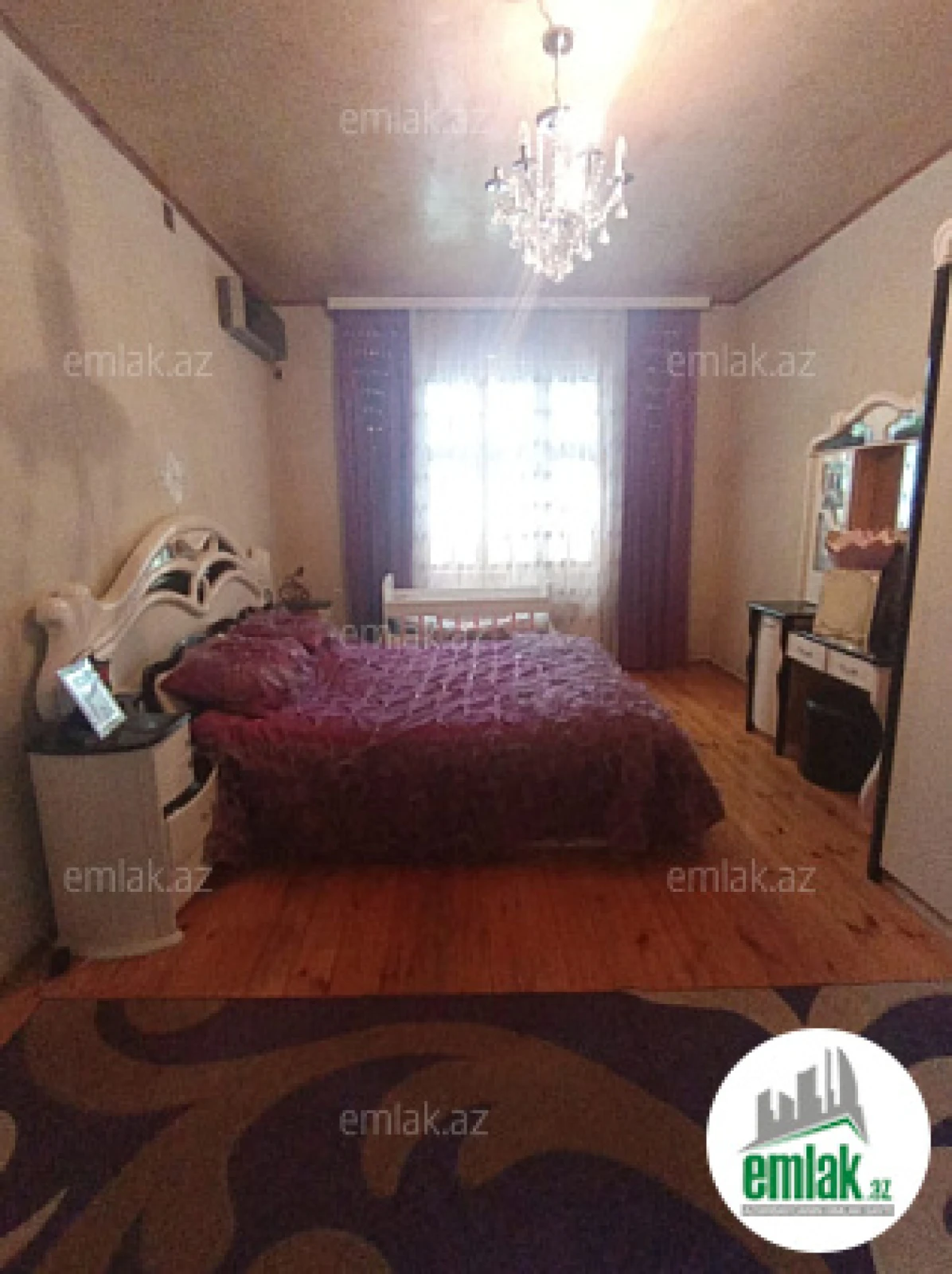 Satılır 6 otaqlı həyət evi 192 m²