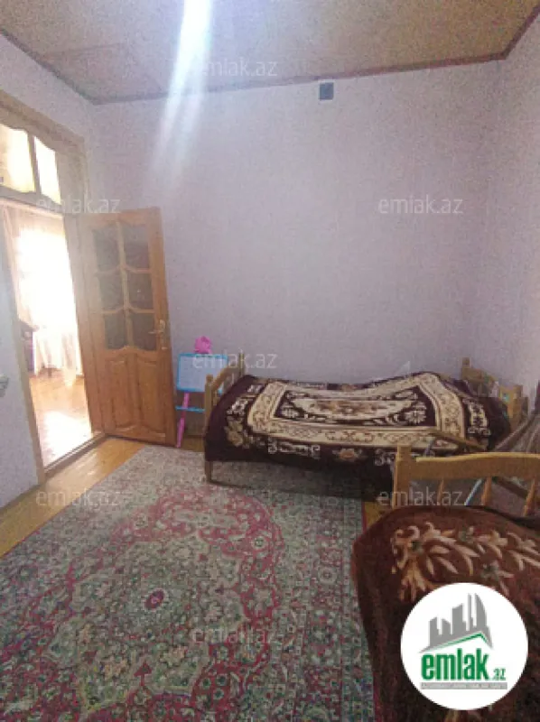 Satılır 6 otaqlı həyət evi 192 m²