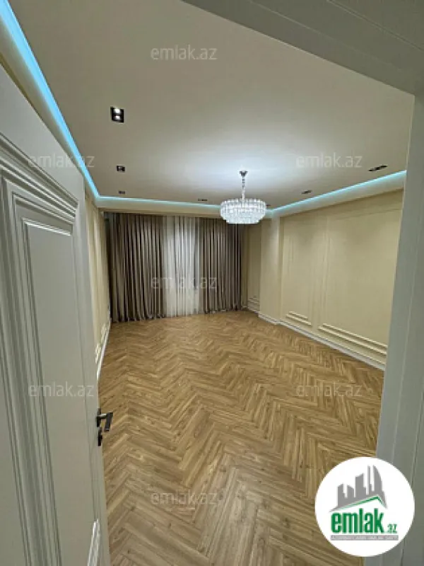Satılır 2 otaqlı yeni tikili 80 m²