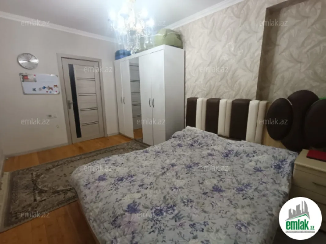 Satılır 2 otaqlı yeni tikili 80 m²