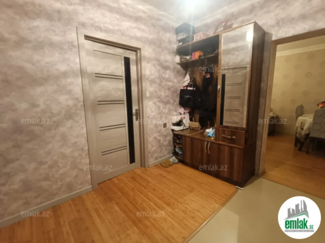 Satılır 2 otaqlı yeni tikili 80 m²