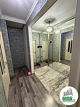 Satılır 3 otaqlı köhnə tikili 95 m²