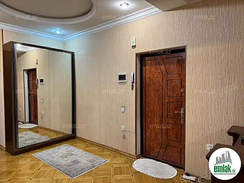 Satılır 2 otaqlı yeni tikili 90 m²