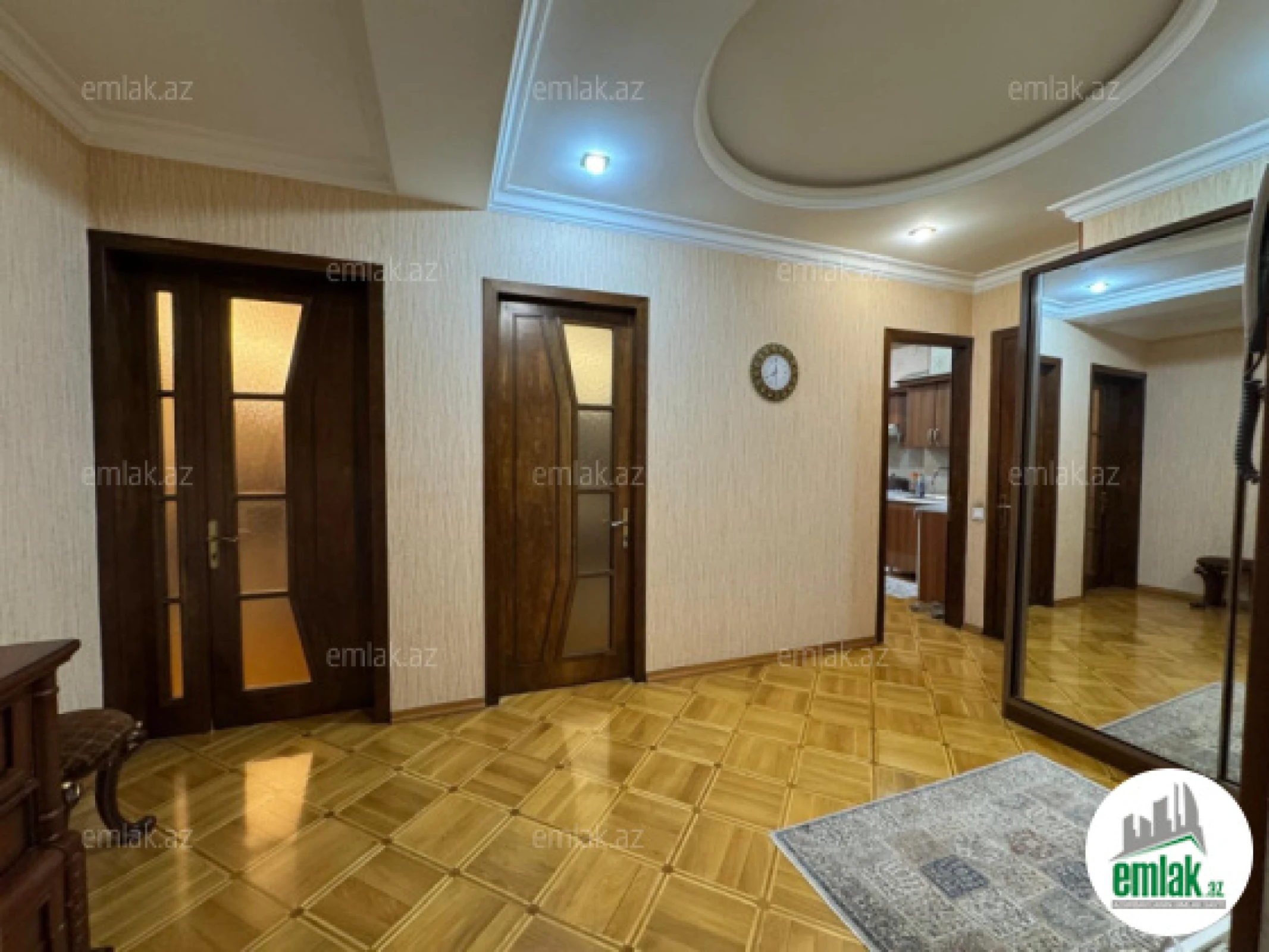 Satılır 2 otaqlı yeni tikili 90 m²