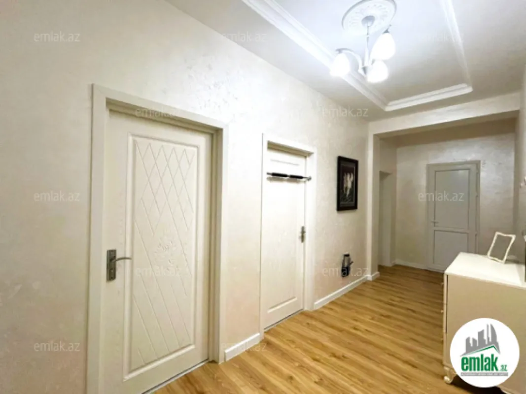 Satılır 2 otaqlı yeni tikili 90 m²