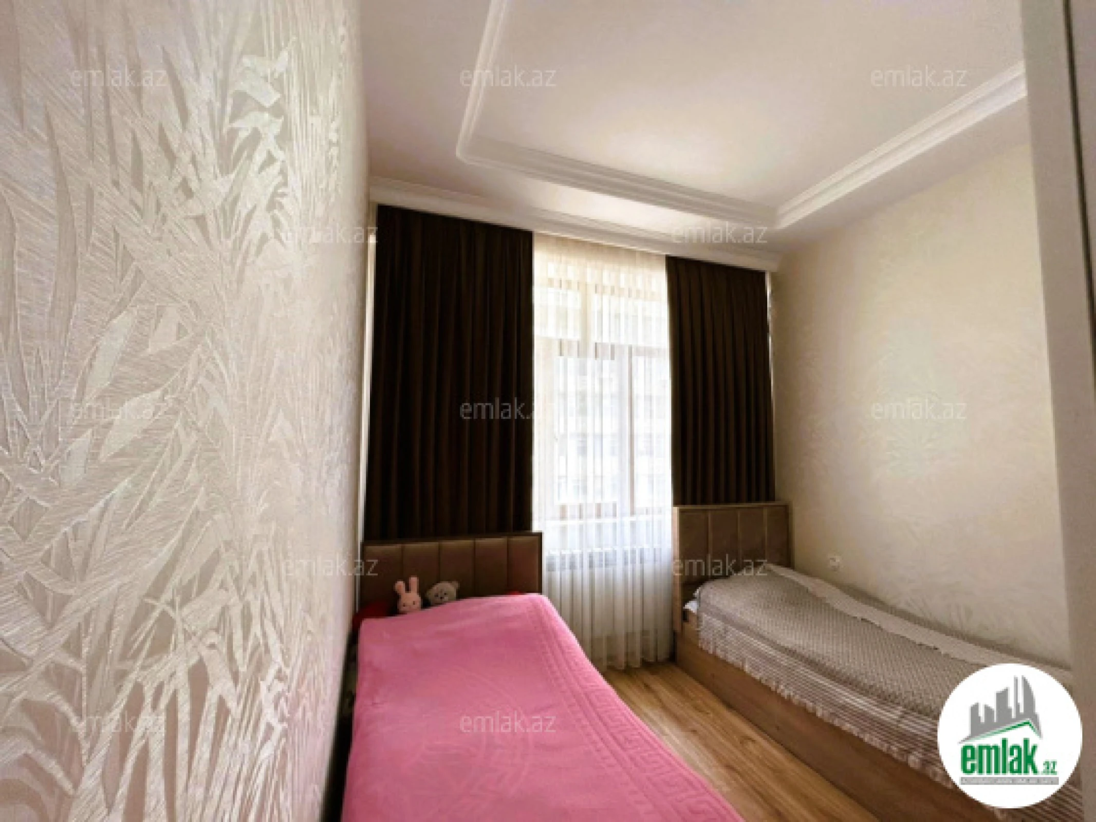 Satılır 2 otaqlı yeni tikili 90 m²