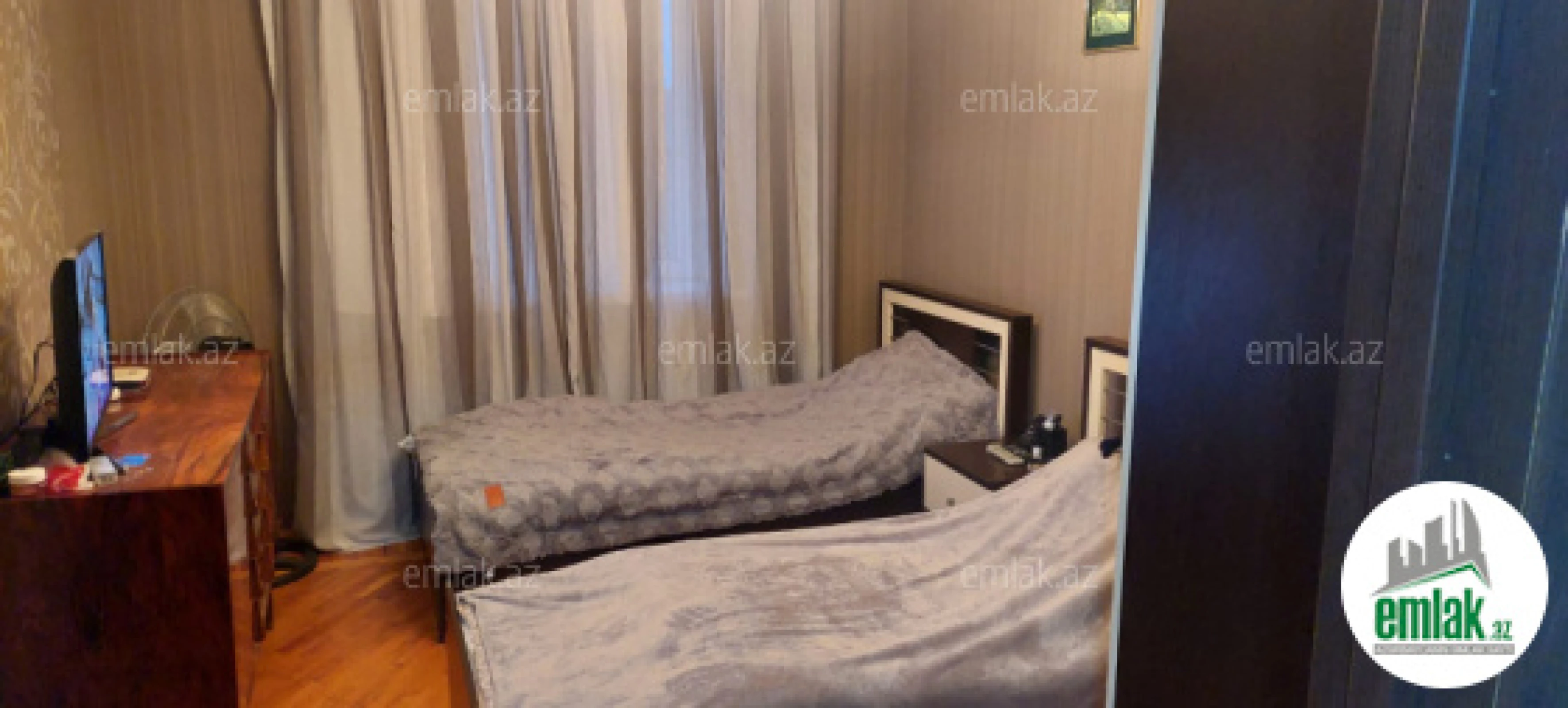 Satılır 3 otaqlı köhnə tikili 70 m²