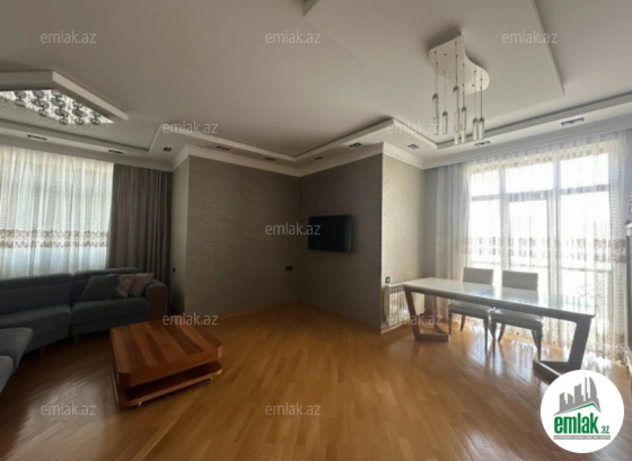 Satılır 3 otaqlı yeni tikili 120 m²