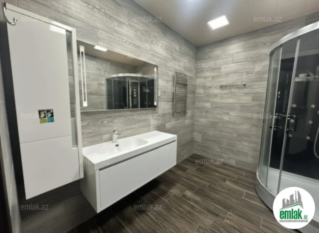 Satılır 3 otaqlı yeni tikili 120 m²