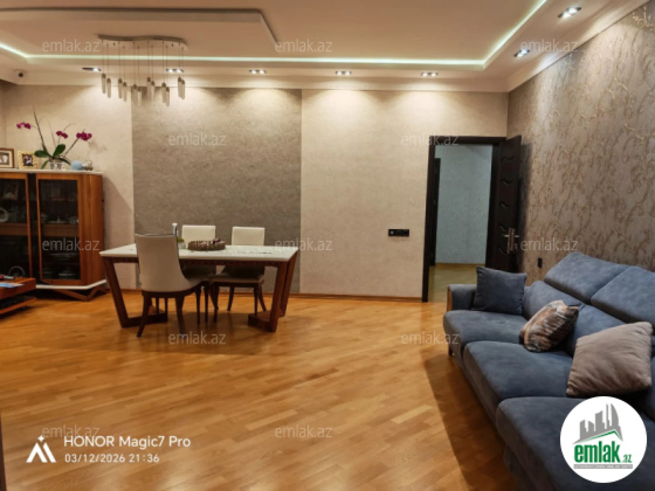 Satılır 3 otaqlı yeni tikili 120 m²