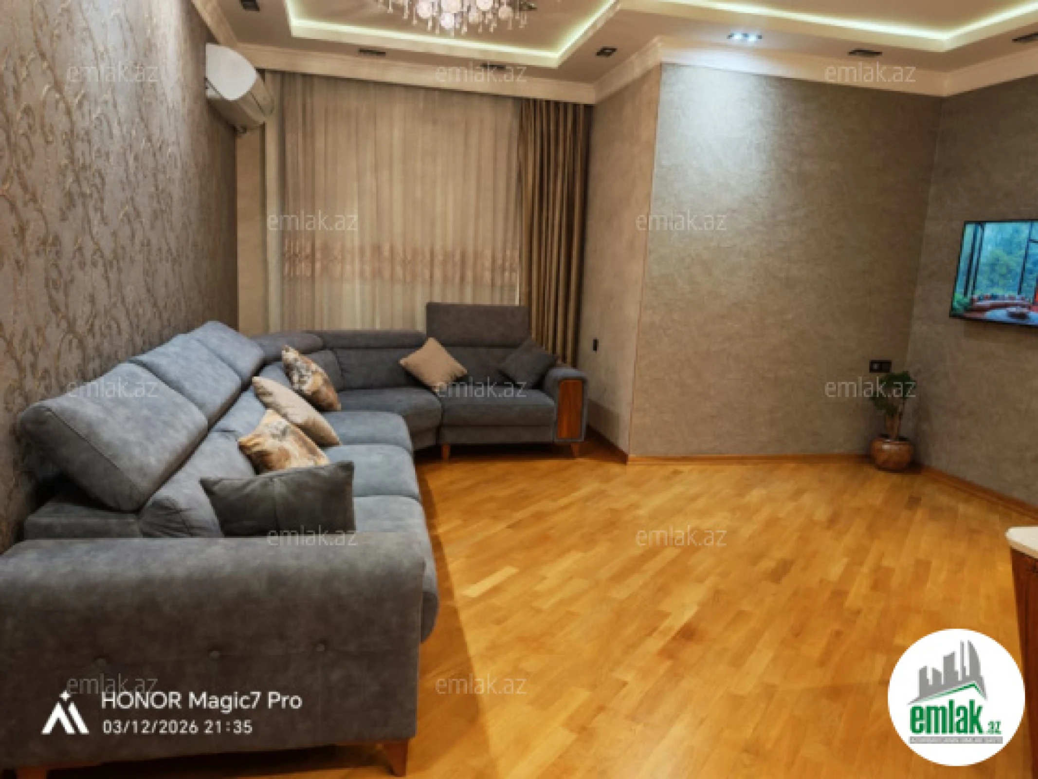 Satılır 3 otaqlı yeni tikili 120 m²