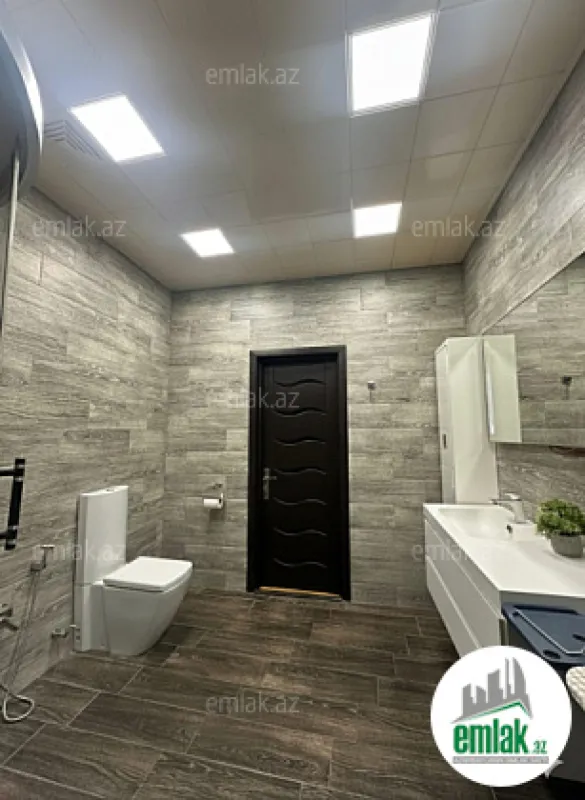 Satılır 3 otaqlı yeni tikili 120 m²