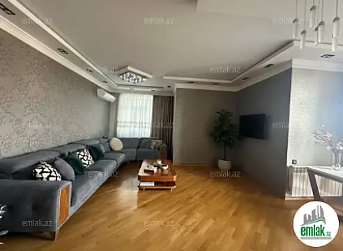 Satılır 3 otaqlı yeni tikili 120 m²