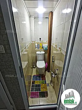 Satılır 2 otaqlı köhnə tikili 70 m²