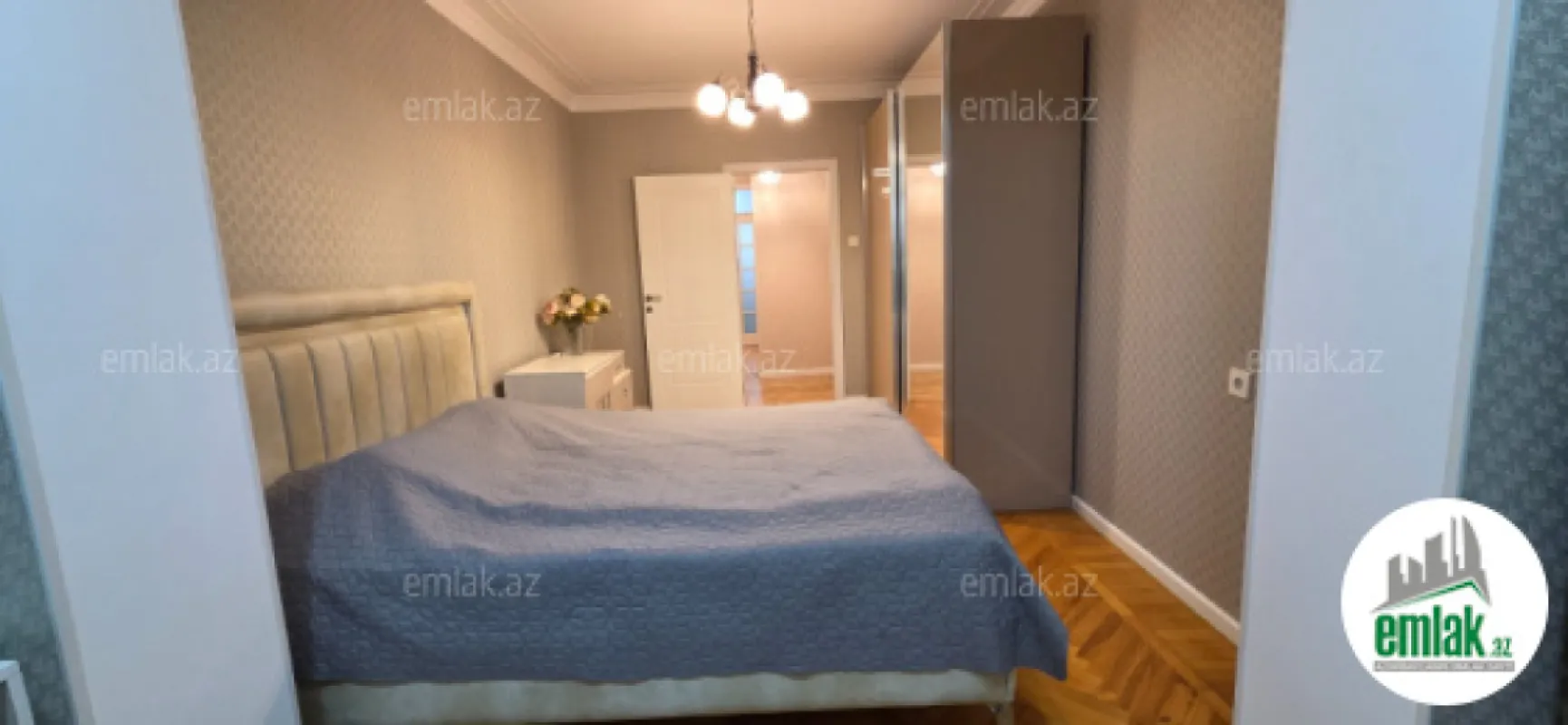 Satılır 3 otaqlı köhnə tikili 90 m²