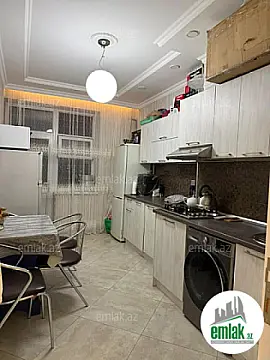 Satılır 2 otaqlı yeni tikili 75 m²