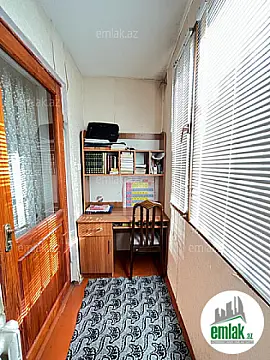 Satılır 3 otaqlı köhnə tikili 70 m²