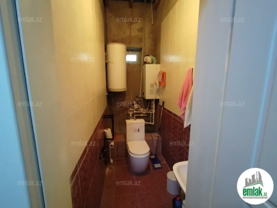 Satılır 5 otaqlı həyət evi 155 m²