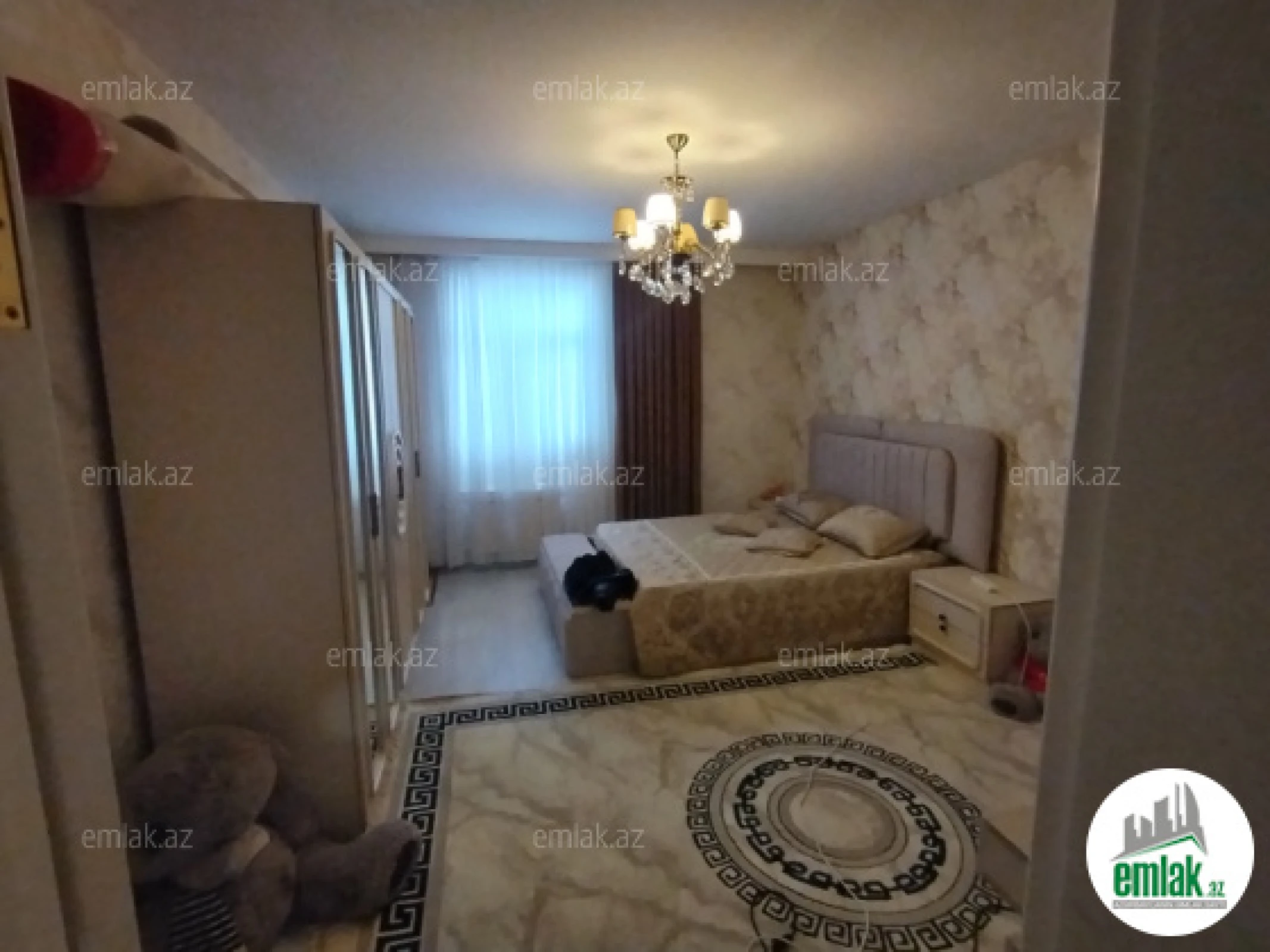 Satılır 5 otaqlı həyət evi 155 m²