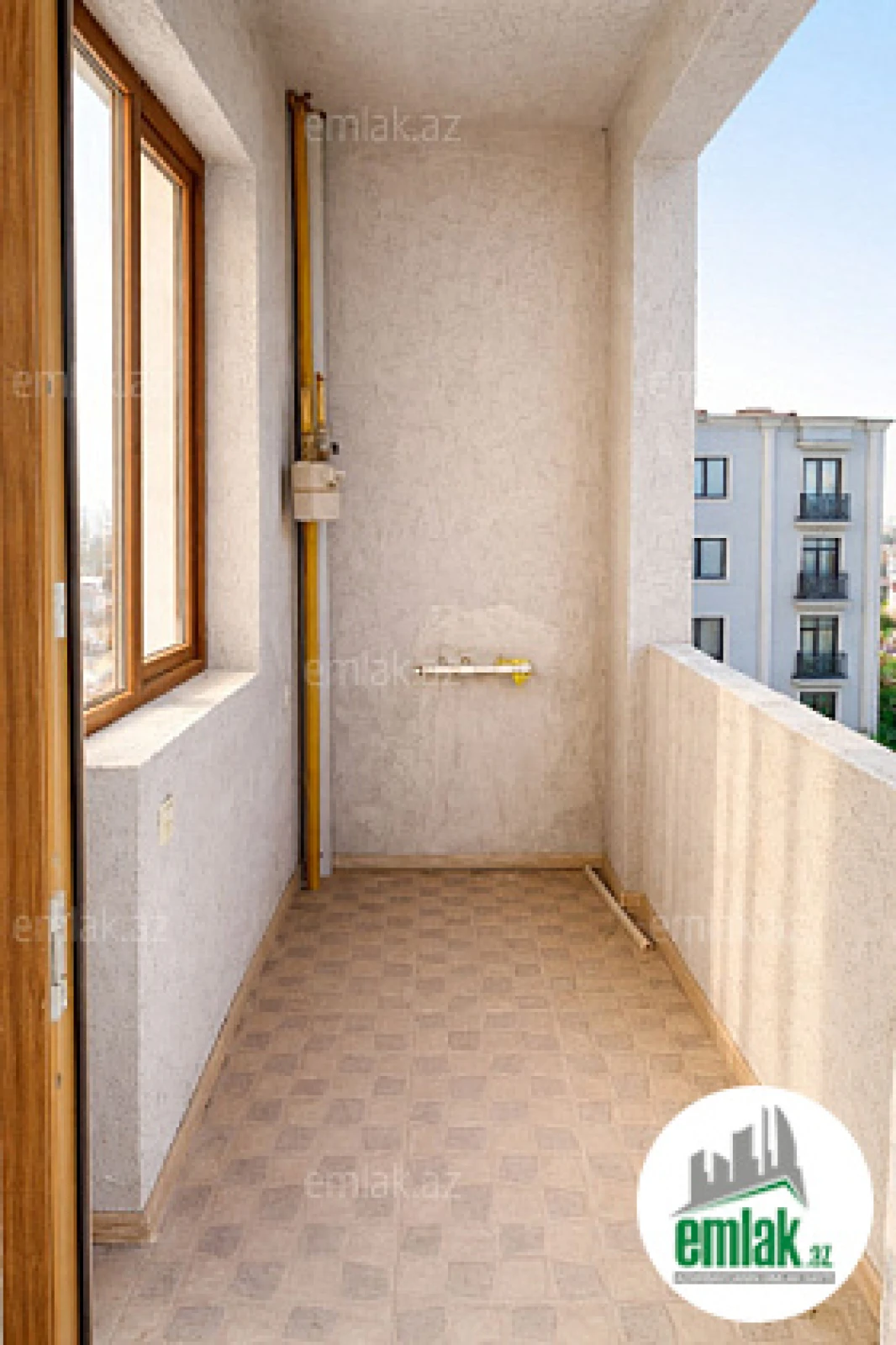 Satılır 2 otaqlı yeni tikili 60 m²