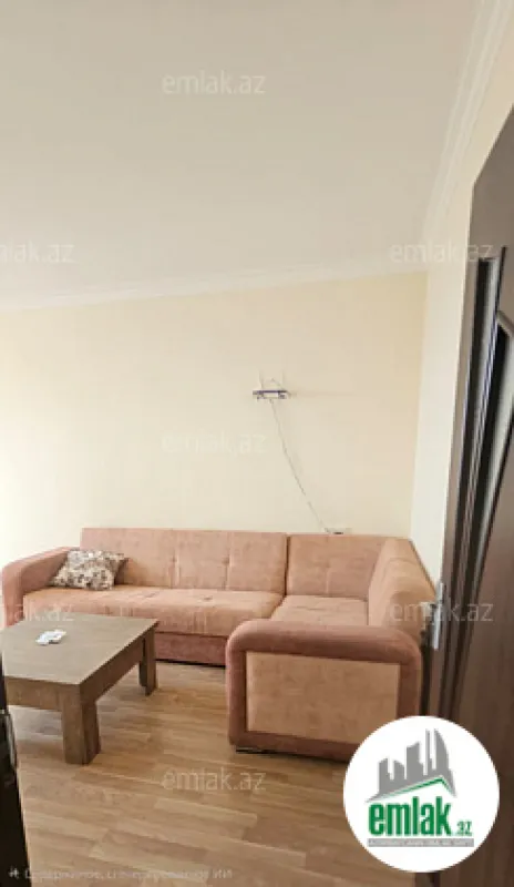 Satılır 3 otaqlı köhnə tikili 55 m²