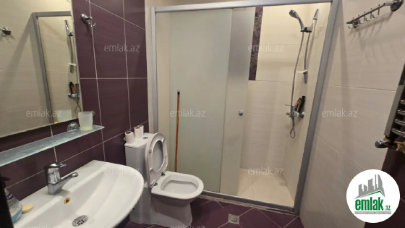 Satılır 3 otaqlı yeni tikili 157 m²