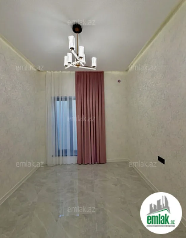 Satılır 4 otaqlı mənzil 150 m²