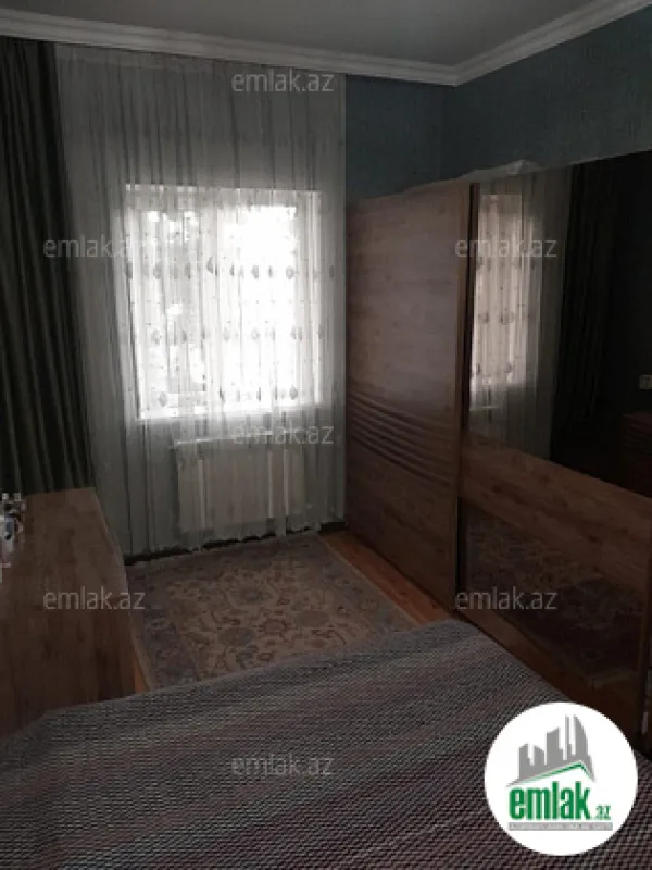 Satılır 4 otaqlı həyət evi 110 m²