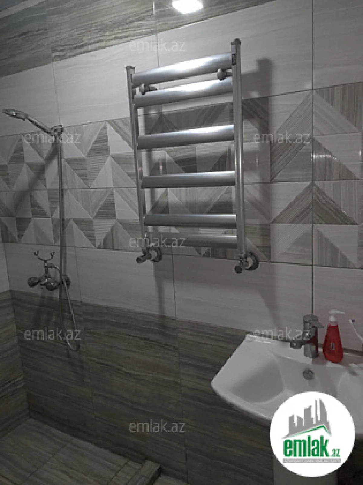 Satılır 4 otaqlı həyət evi 110 m²