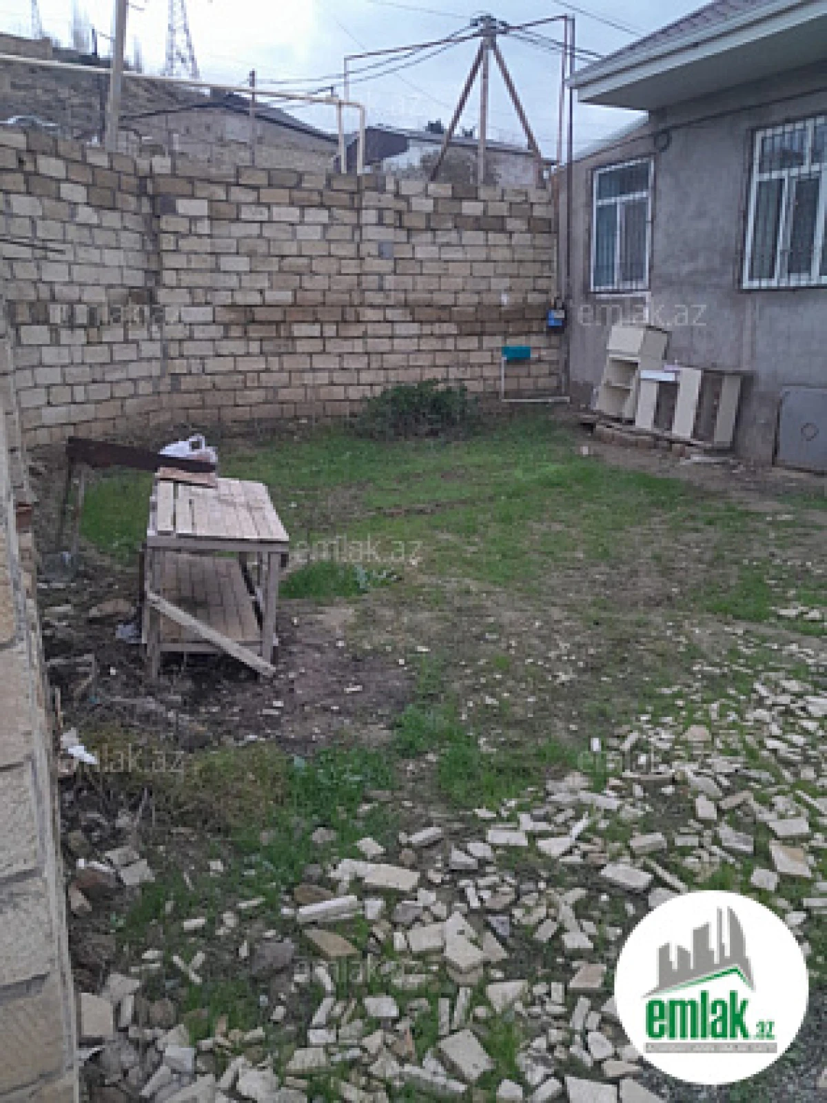 Satılır 4 otaqlı həyət evi 110 m²