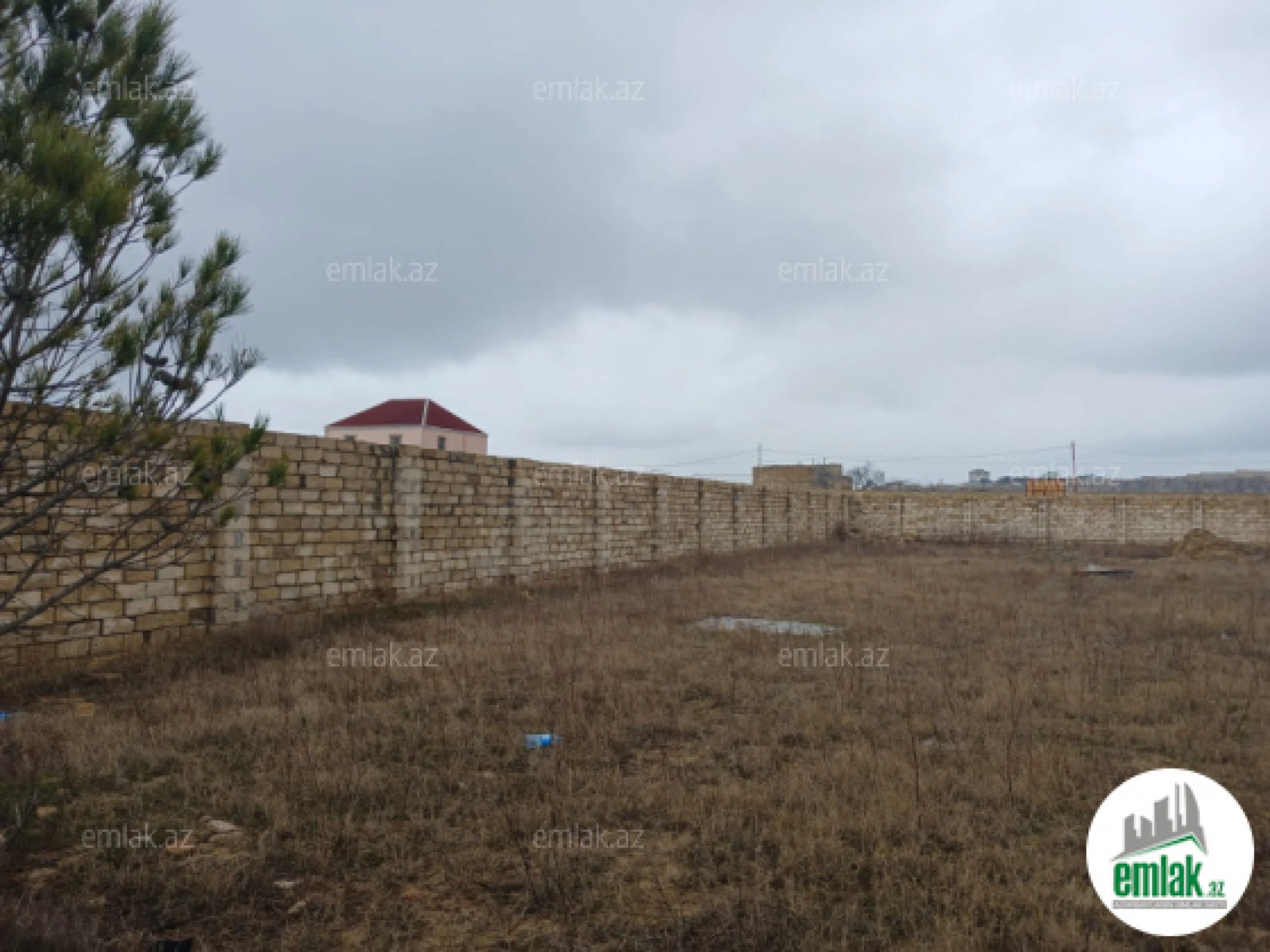 Satılır torpaq sahəsi 12 m²