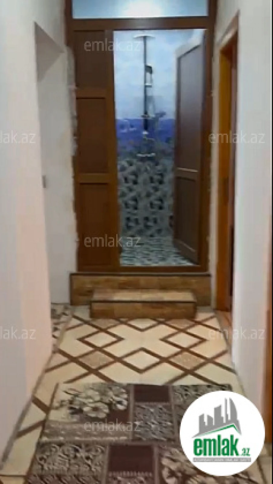 Satılır 3 otaqlı köhnə tikili 80 m²