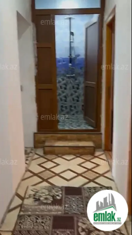Satılır 3 otaqlı köhnə tikili 80 m²